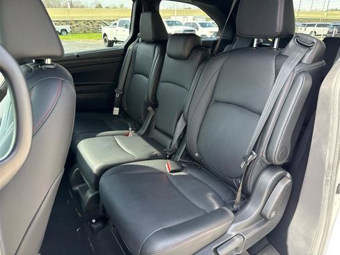Used 2025 Honda Odyssey Sport-L image 23