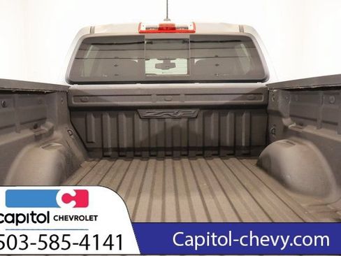 Used 2022 Chevrolet Colorado ZR2 AWD/4WD image 27