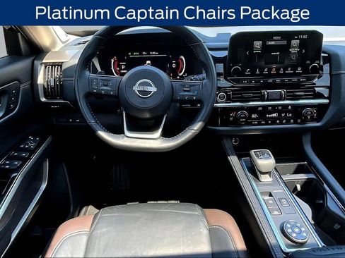 Used 2023 Nissan Pathfinder Platinum AWD/4WD image 8