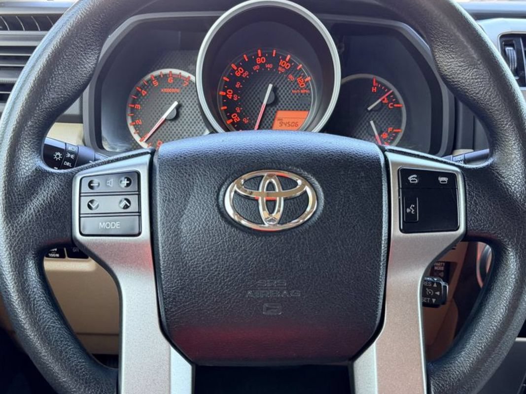 Used 2012 Toyota 4Runner SR5 w/ Convenience Pkg AWD/4WD image 32
