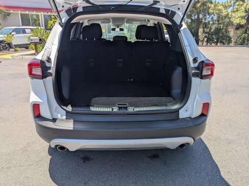 Used 2025 Ford Escape Active AWD/4WD image 31