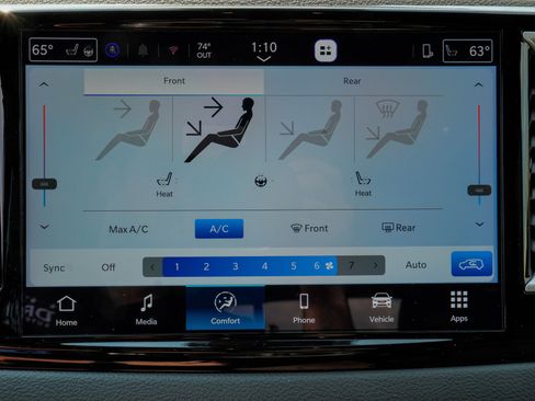 Used 2026 Chrysler Pacifica Select FWD image 15