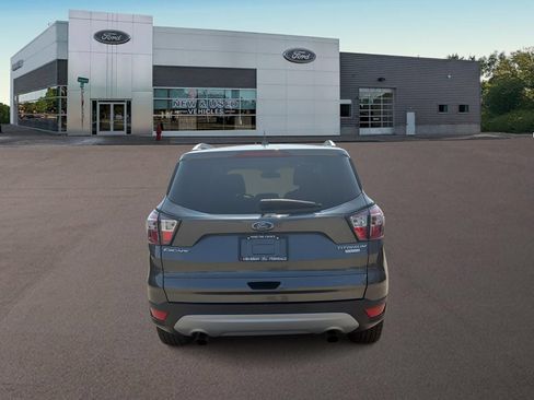 Used 2017 Ford Escape Titanium FWD image 8