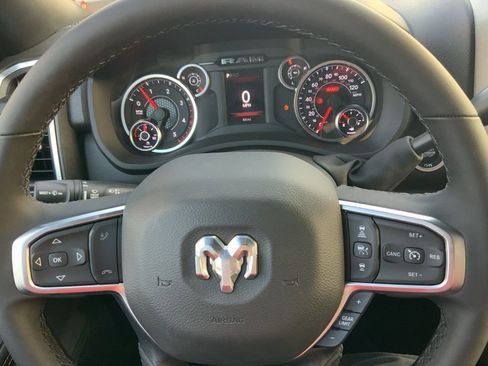 New 2025 RAM 2500 Big Horn AWD/4WD image 18