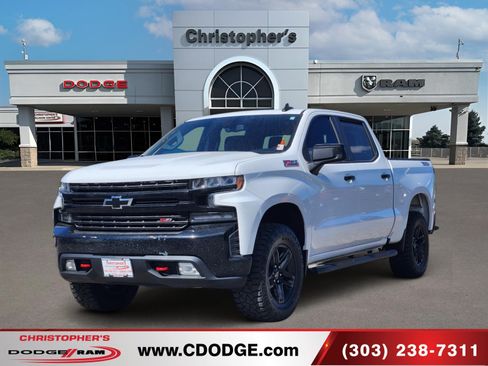 Used 2019 Chevrolet Silverado 1500 LT Trail Boss AWD/4WD image 7