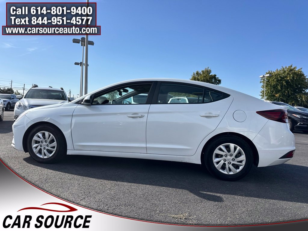 Used 2020 Hyundai Elantra SE w/ Cargo Package (C1) FWD image 4
