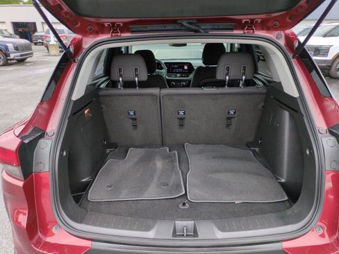 Used 2024 Chevrolet TrailBlazer LS w/ LS Convenience Package FWD image 33