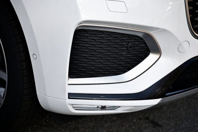 New 2026 Jaguar F-PACE R-Dynamic S AWD/4WD image 12