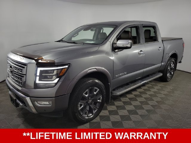 Used 2023 Nissan Titan Platinum Reserve w/ Moonroof Package AWD/4WD image 3
