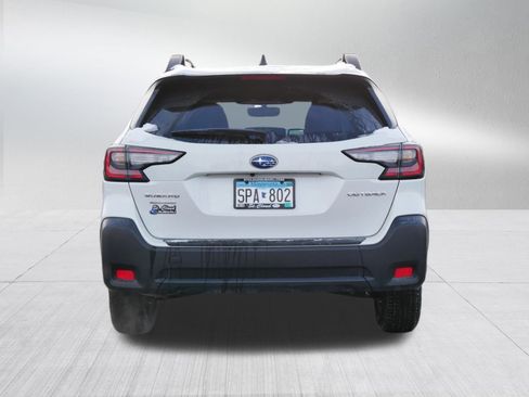 Certified 2025 Subaru Outback Premium image 6