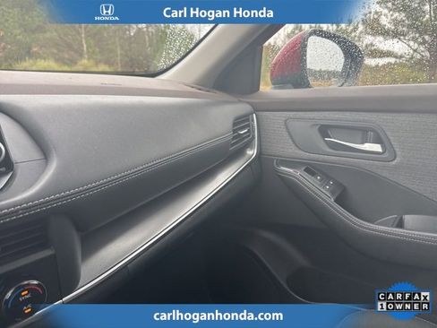 Used 2023 Nissan Rogue SV image 24