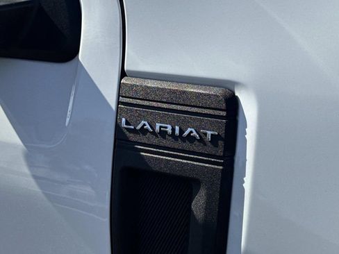 Used 2022 Ford Maverick Lariat w/ Lariat Luxury Package image 27