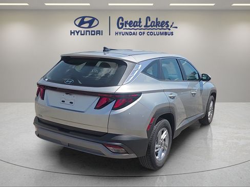 Used 2025 Hyundai Tucson SE FWD image 5