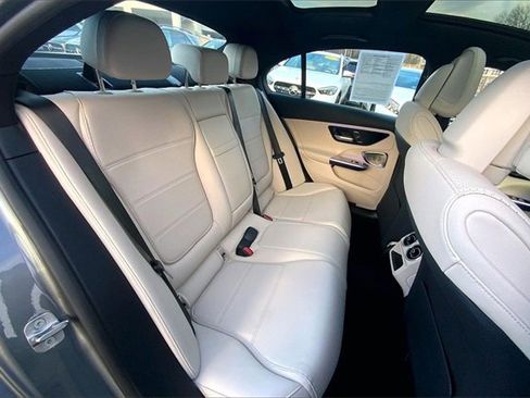 Used 2025 Mercedes-Benz C 300 4MATIC Sedan image 16