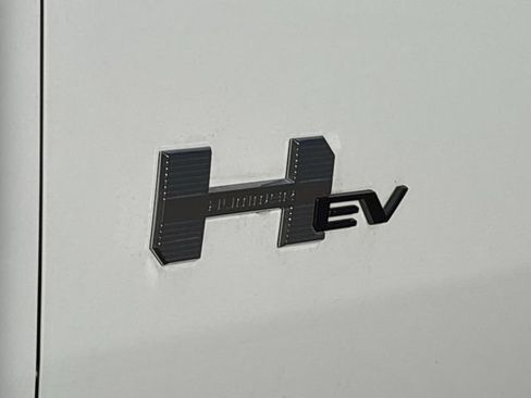 New 2025 GMC Hummer EV 2X image 10