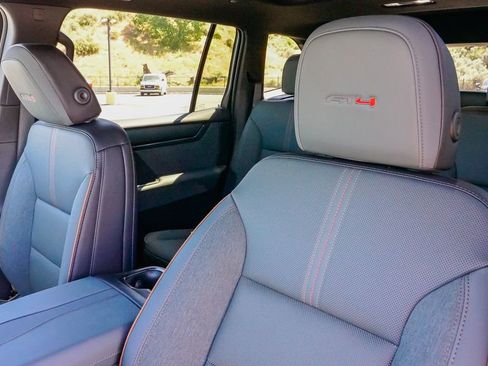 New 2026 GMC Acadia AT4 image 14