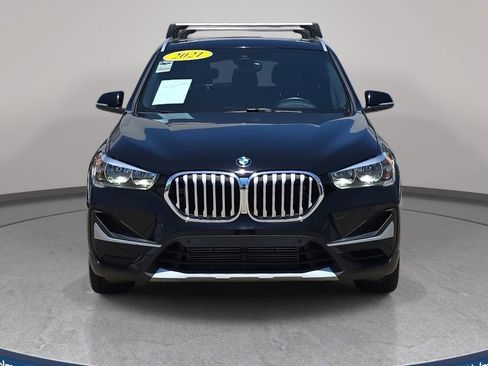 Used 2021 BMW X1 sDrive28i w/ Convenience Package FWD image 3