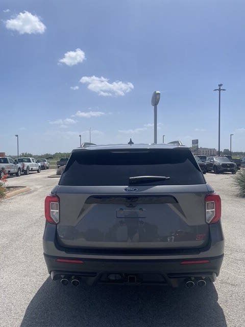 Used 2023 Ford Explorer ST w/ Equipment Group 401A AWD/4WD image 11