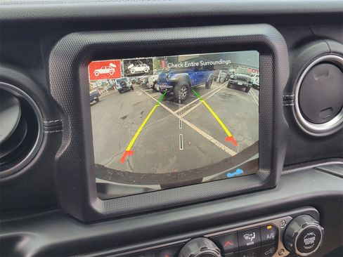 Used 2023 Jeep Wrangler Unlimited Rubicon 4xe w/ Steel Bumper Group image 10