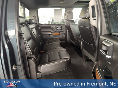 Used 2019 Chevrolet Silverado 2500 High Country AWD/4WD image 19