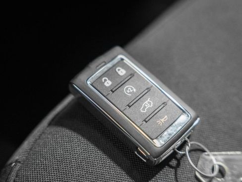New 2026 Jeep Grand Cherokee L Laredo AWD/4WD image 44