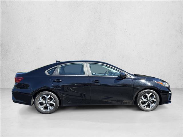 Used 2021 Kia Forte LXS FWD image 4