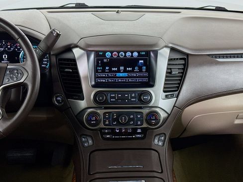 Used 2017 Chevrolet Tahoe Premier AWD/4WD image 14