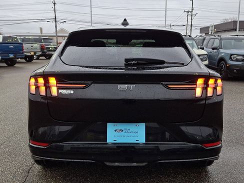 Used 2025 Ford Mustang Mach-E GT image 9
