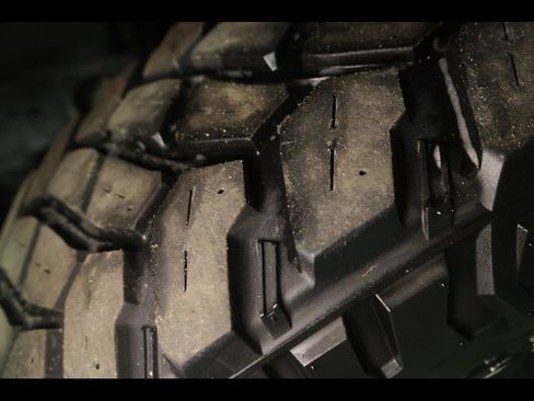 Used 2022 Jeep Gladiator Willys image 18