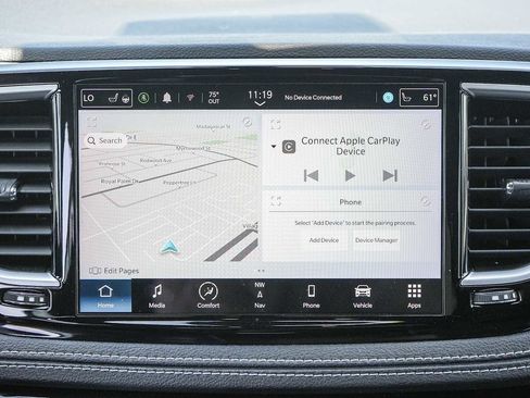 Used 2022 Chrysler Pacifica Limited w/ S Appearance Package FWD image 24