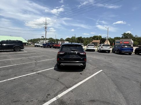 Used 2020 Ford Escape SE AWD/4WD image 12