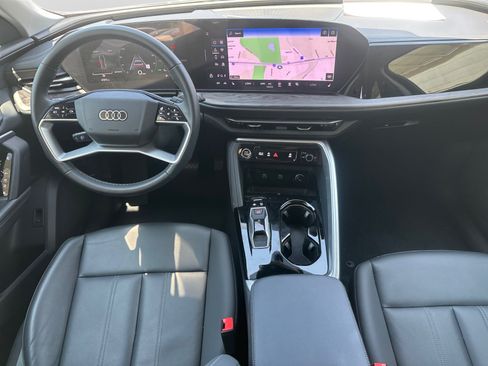 Used 2025 Audi Q5 Premium w/ Convenience Package AWD/4WD image 15