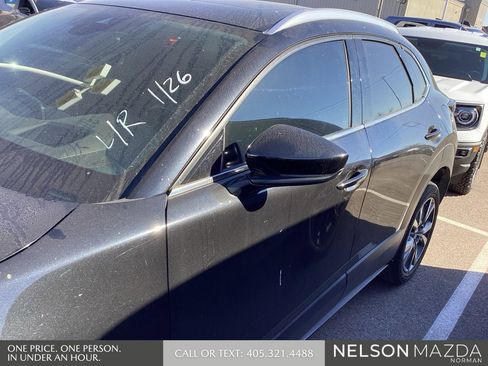 Used 2022 MAZDA CX-30 AWD 2.5 S w/ Premium Package image 4