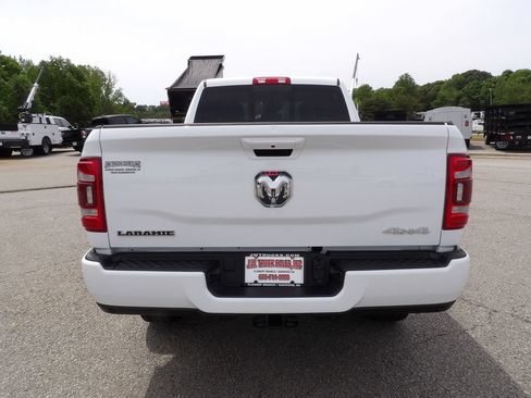 Used 2024 RAM 2500 Laramie w/ Safety Group AWD/4WD image 6
