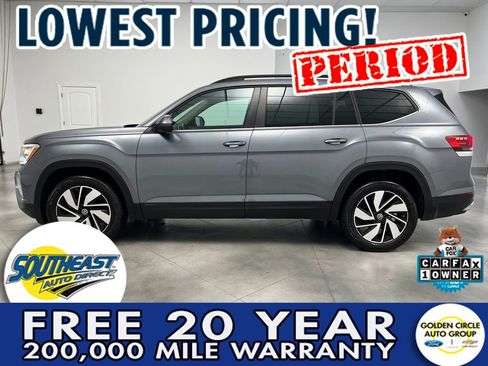 Used 2025 Volkswagen Atlas SE image 4