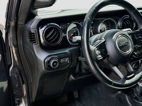 Used 2020 Jeep Wrangler Unlimited Sport AWD/4WD image 10
