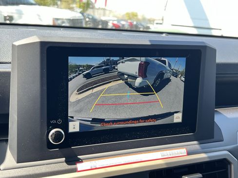 New 2026 Toyota Tacoma SR5 AWD/4WD image 14
