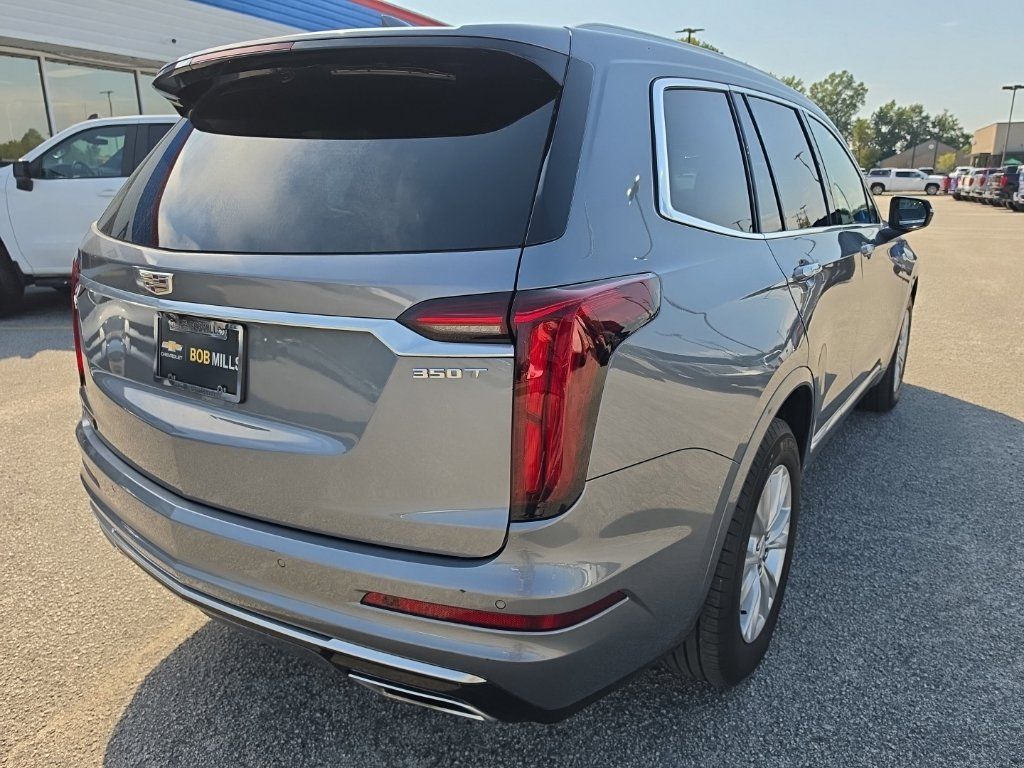 Used 2022 Cadillac XT6 Luxury FWD image 4