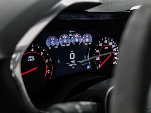 Used 2022 Chevrolet Camaro ZL1 image 31