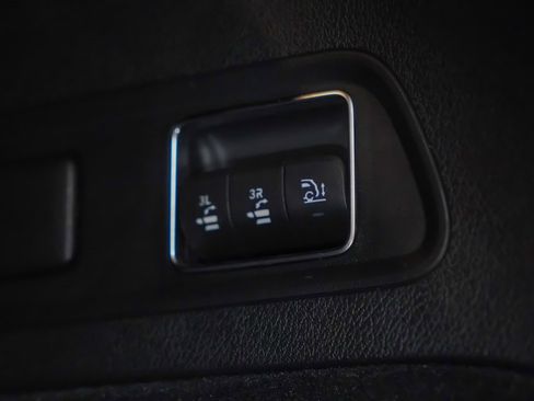 Used 2023 Mercedes-Benz GLS 63 AMG 4MATIC image 15