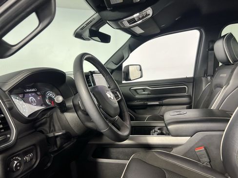 Certified 2025 RAM 1500 Laramie image 22