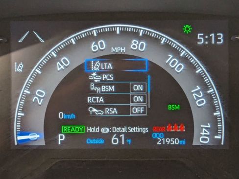 Used 2023 Toyota RAV4 XLE Premium image 17