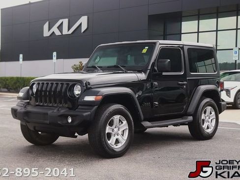 Used 2023 Jeep Wrangler Sport AWD/4WD image 1