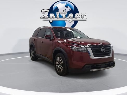 Used 2023 Nissan Pathfinder SL image 7