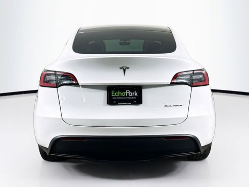 Used 2023 Tesla Model Y Long Range image 7