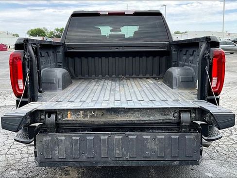 Used 2022 GMC Sierra 1500 SLT AWD/4WD image 7