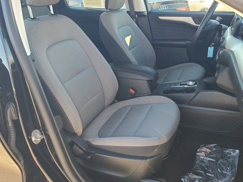 Used 2021 Ford Escape S image 11