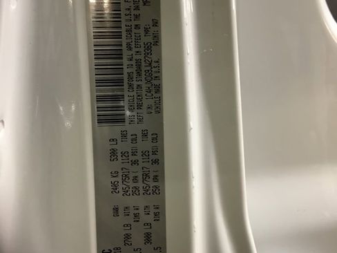 Used 2018 Jeep Wrangler Unlimited Sport S image 18