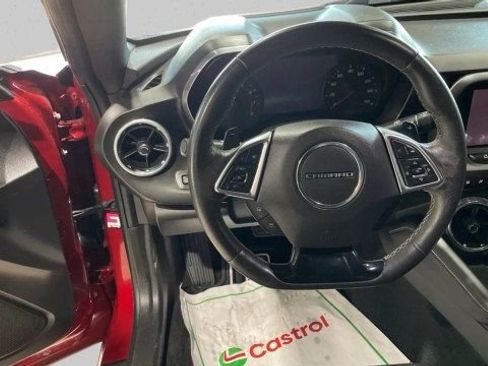 Used 2018 Chevrolet Camaro LT RWD image 17