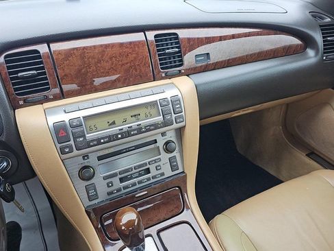 Used 2006 Lexus SC 430 Convertible RWD image 10